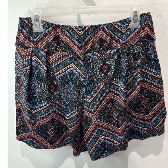 French Laundry Shorts‎ Size L Black Red Patterned Women's - Picture 1 of 4